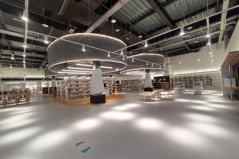 一般閱覽區(書庫區)