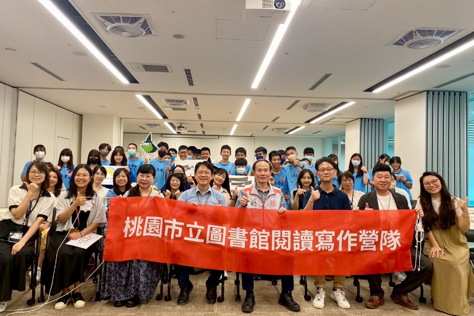 桃園市圖打造暑期多元營隊 寒暑假累計逾千名學生參與