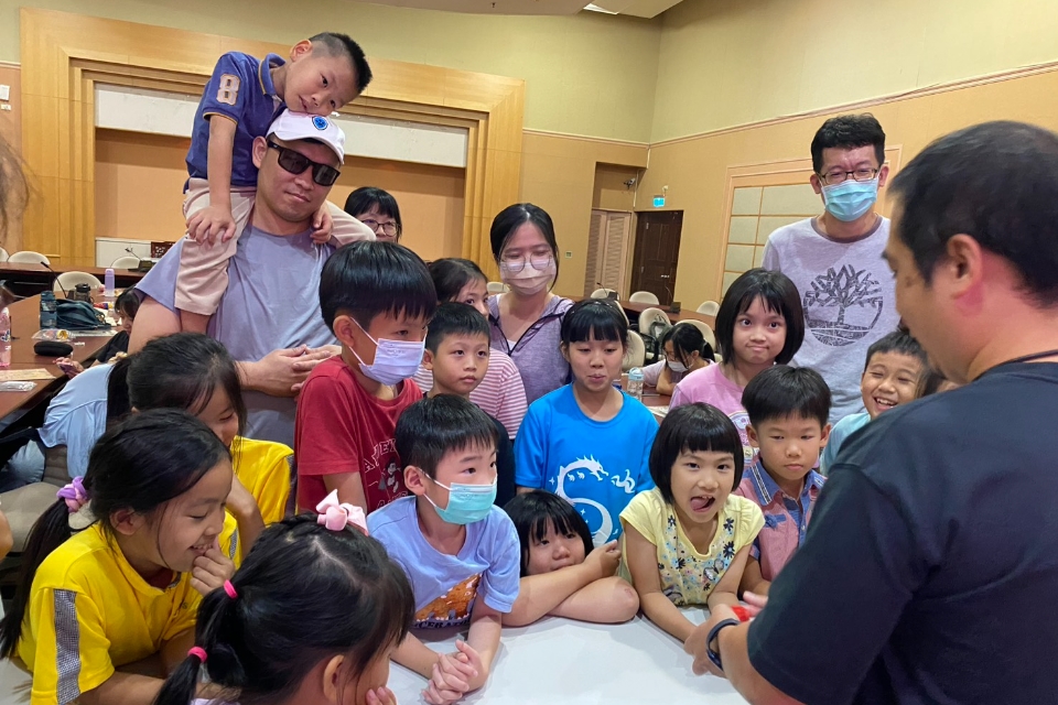 「知識大冒險－五力全開」開跑！ 平鎮圖書館打造專屬國中小學生的創意學習任務　數學桌遊掀起熱潮