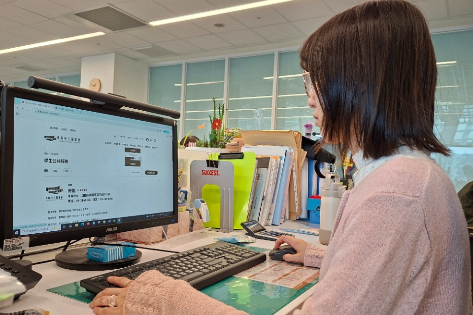 桃園市立圖書館便民新措施 整合全市40分館學生公共服務預約申請  3月1日正式上線